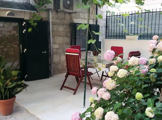 Downtown Authentic *