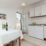 דירה Downtown Authentic ספליט
