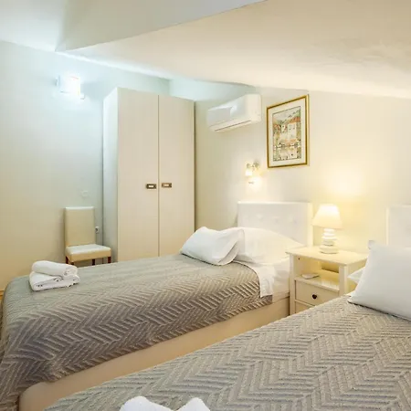 Apartman Downtown Authentic