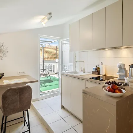 Downtown Authentic Apartman Split