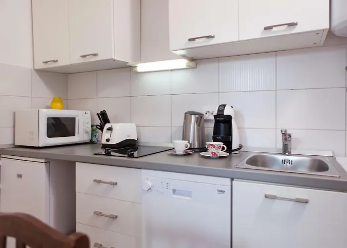 Downtown Authentic * Сплит