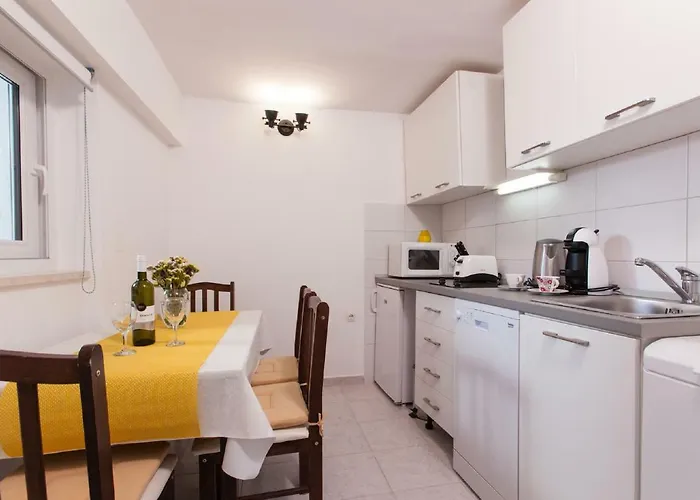 Apartman Downtown Authentic *