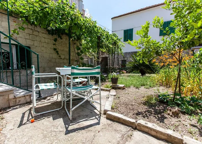 Downtown Authentic Сплит